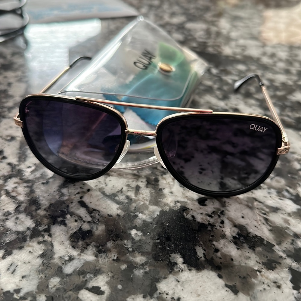 Quay Sunglasses - All In Mini Polarized